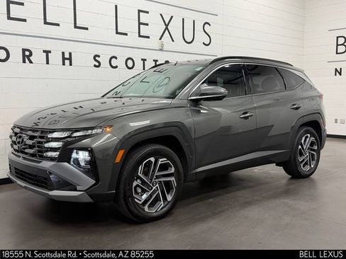 Used 2025 Hyundai Tucson Limited AWD/4WD image 8