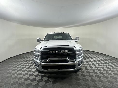 New 2026 RAM 2500 Tradesman image 2