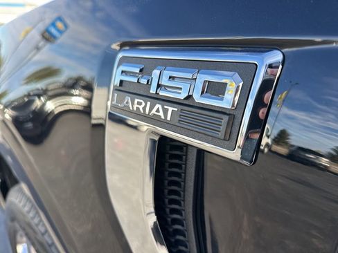 Used 2022 Ford F150 Lariat w/ Equipment Group 502A High image 16