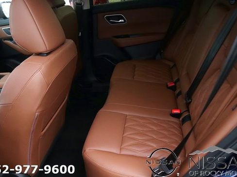 New 2026 Nissan Rogue Platinum w/ Platinum Premium Package AWD/4WD image 13