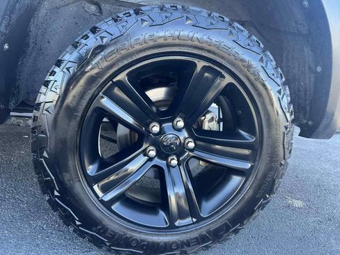 Used 2021 RAM 1500 Classic Warlock w/ Luxury Group image 8