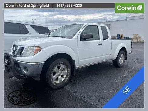 Used 2010 Nissan Frontier SE w/ SE Value Truck Pkg AWD/4WD image 1