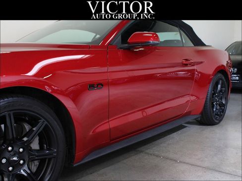 Used 2020 Ford Mustang GT Premium w/ Carbon Sport Interior Package RWD image 7