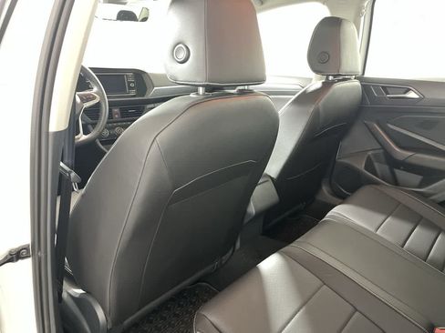 Used 2023 Volkswagen Jetta SE w/ Panoramic Sunroof Package FWD image 25