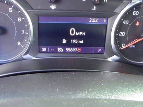 Used 2019 GMC Terrain SLT w/ Preferred Package AWD/4WD image 9