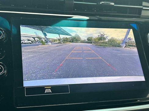 Used 2022 Chevrolet Bolt LT image 23