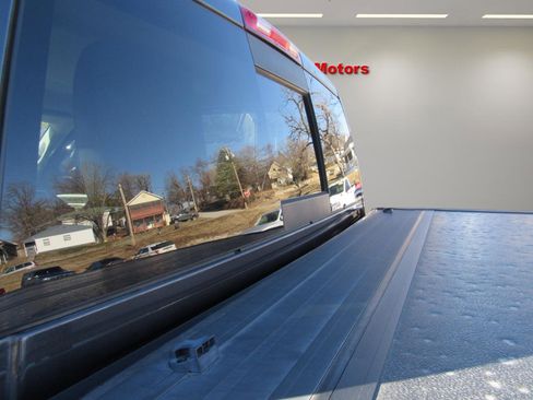 Used 2016 RAM 1500 Big Horn image 15