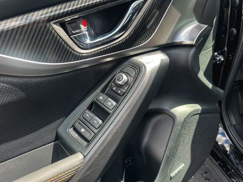 Used 2019 Subaru Crosstrek 2.0i Limited w/ Moonroof Package w/Navigation image 15