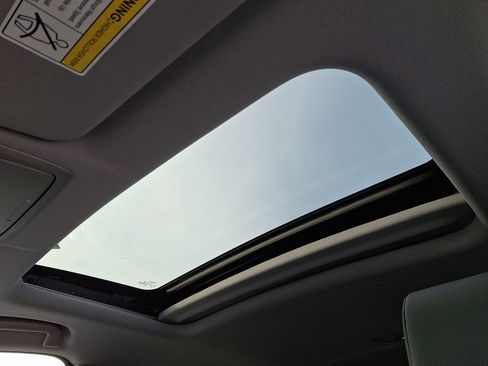 Certified 2021 Honda CR-V Touring image 14