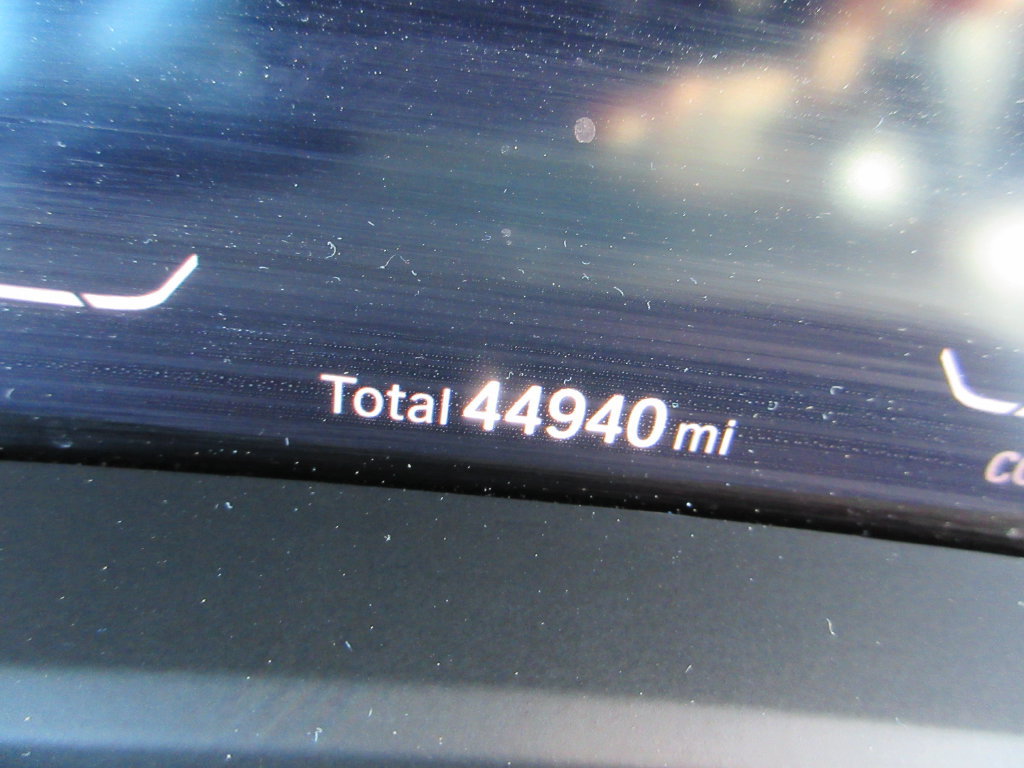 Used 2023 BMW X6 xDrive40i w/ M Sport Package AWD/4WD image 27