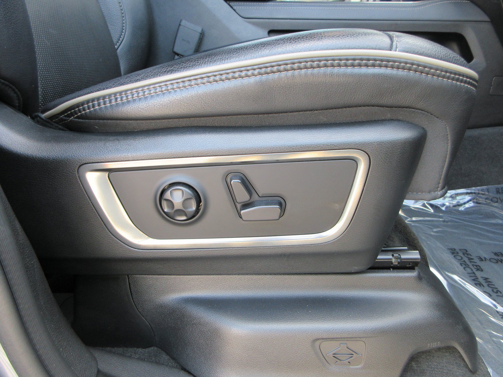 Used 2020 RAM 1500 Limited AWD/4WD image 29