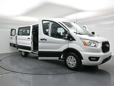 Certified 2022 Ford Transit 350 XLT RWD image 26