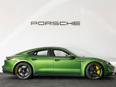 Certified 2022 Porsche Taycan Turbo S AWD/4WD image 8