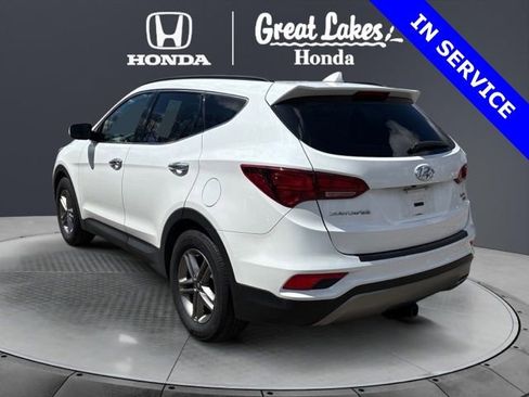 Used 2017 Hyundai Santa Fe Sport w/ 2.4L Tech Package 04 image 4