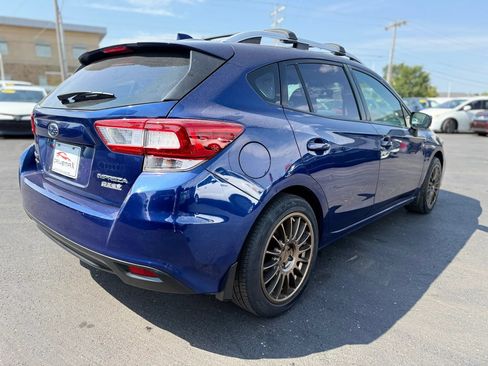 Used 2017 Subaru Impreza 2.0i Premium AWD/4WD image 3