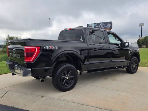 Used 2022 Ford F150 XLT w/ Equipment Group 301A Mid AWD/4WD image 10
