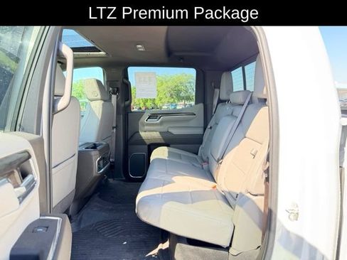 Certified 2023 Chevrolet Silverado 1500 LTZ w/ LTZ Premium Package AWD/4WD image 9