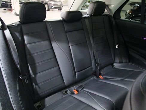 Certified 2025 Mercedes-Benz GLE 350 4MATIC image 27
