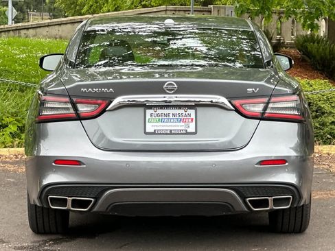 Used 2020 Nissan Maxima 3.5 SV w/ Floor Mat Group FWD image 7