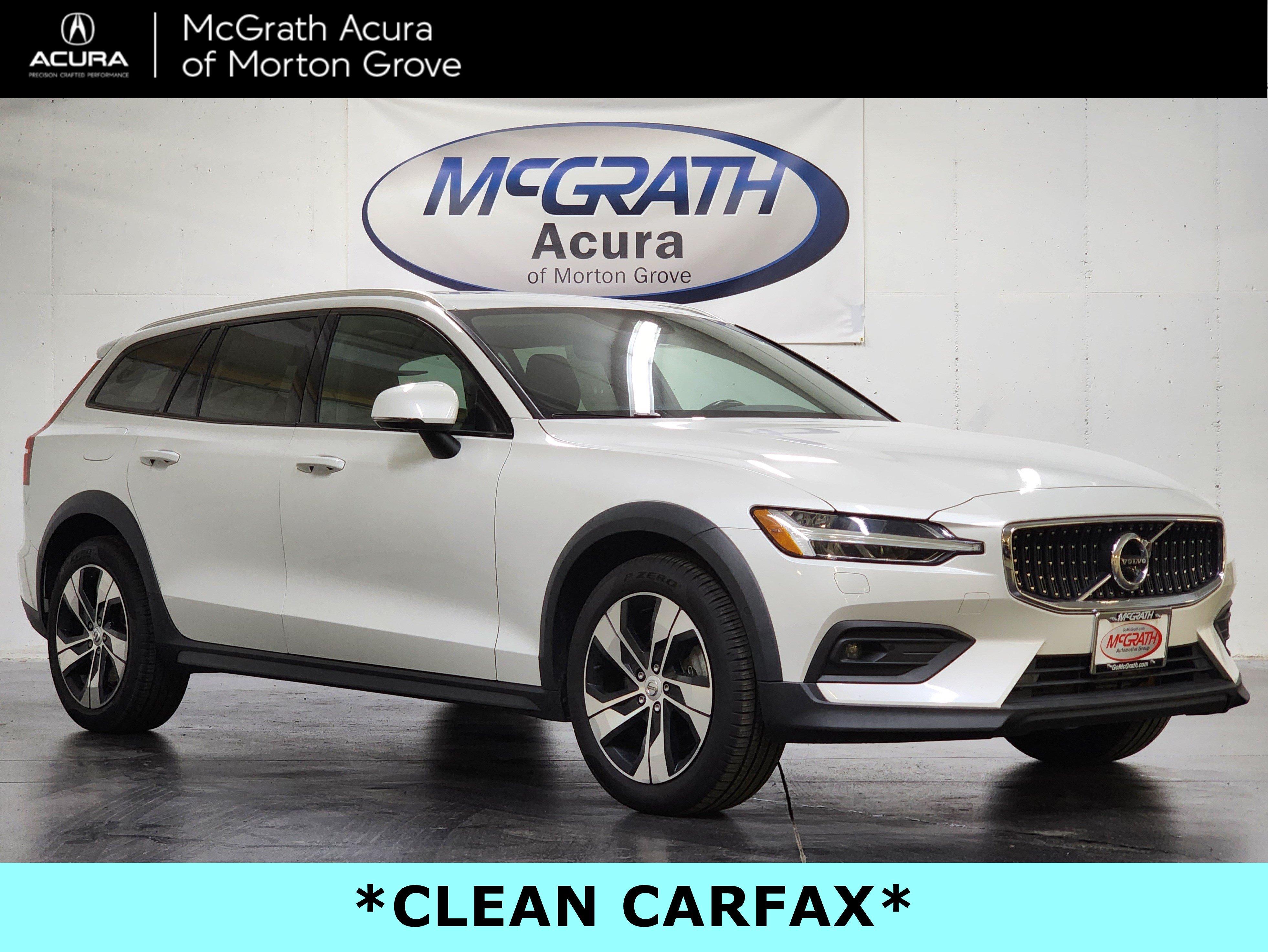 Used 2022 Volvo V60 T5 Cross Country AWD/4WD image 1