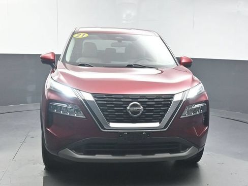 Used 2021 Nissan Rogue SV FWD image 3