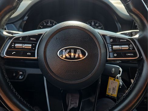 Used 2021 Kia Seltos S FWD image 19