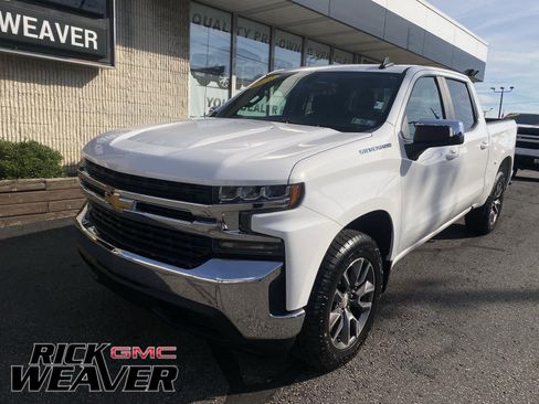 Used 2022 Chevrolet Silverado 1500 LT image 1