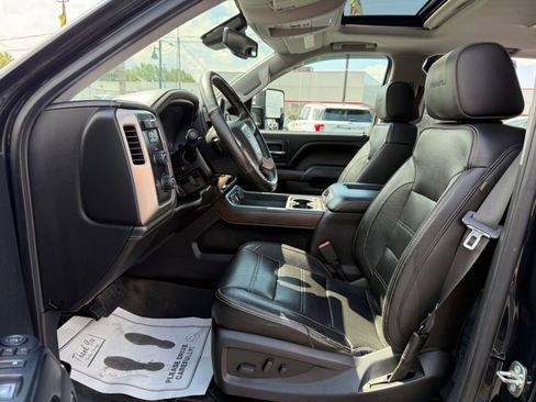 Used 2018 GMC Sierra 1500 Denali image 10