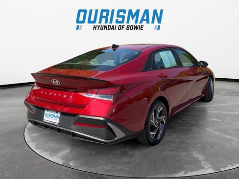 Certified 2025 Hyundai Elantra Sport FWD image 6