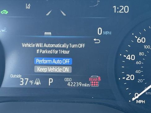 Used 2025 Toyota Sienna XLE image 15