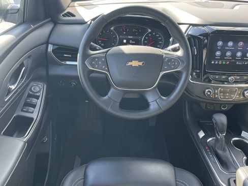 Used 2023 Chevrolet Traverse LT w/ LT Premium Package image 15