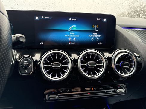 Used 2023 Mercedes-Benz GLA 250 image 23