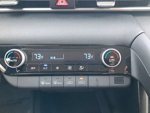 Used 2021 Hyundai Elantra SEL FWD image 21