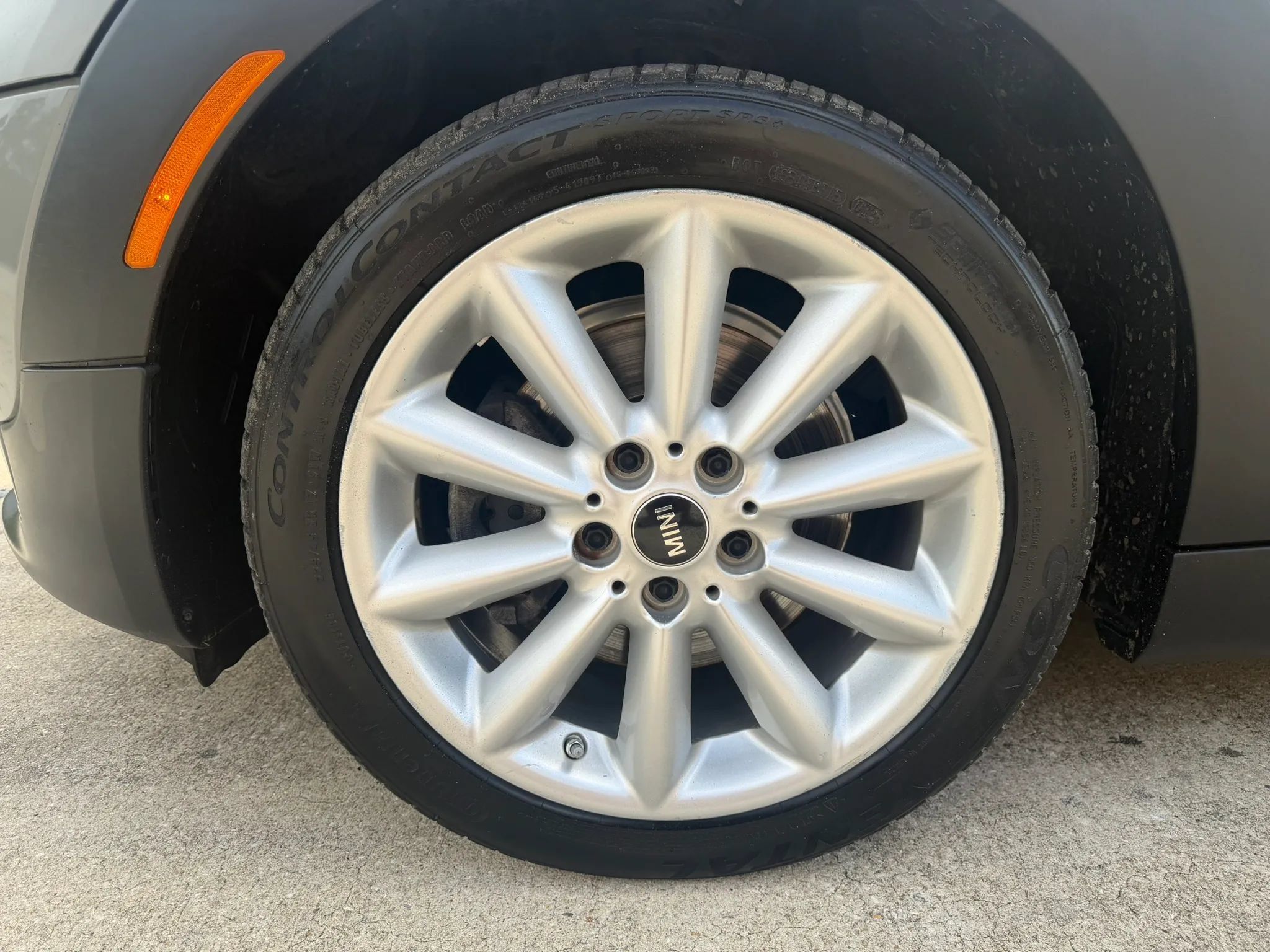 Used 2016 MINI Cooper Clubman FWD image 36