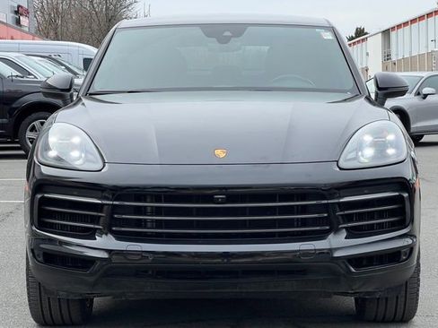 Used 2023 Porsche Cayenne Platinum Edition image 14