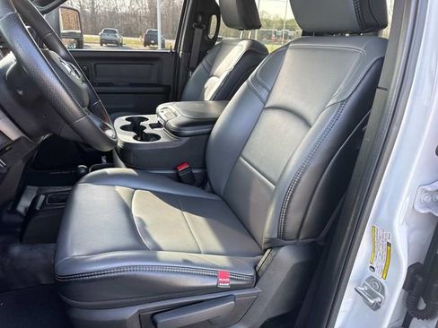 Used 2024 RAM 3500 Tradesman image 24