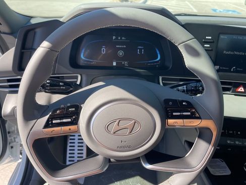 New 2026 Hyundai Elantra Sport FWD image 20