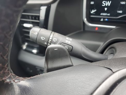 Used 2024 GMC Sierra 1500 AT4X image 15