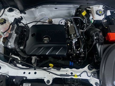 Used 2025 Buick Encore GX Preferred image 32