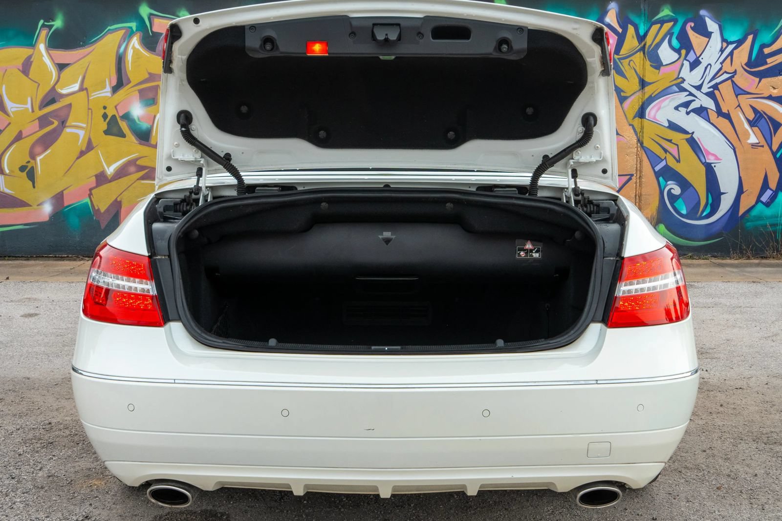 Used 2012 Mercedes-Benz E 350 Cabriolet image 25