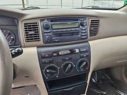 Used 2004 Toyota Corolla CE w/ Preferred Accessory Pkg FWD image 24
