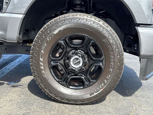 Certified 2025 Ford F250 XL w/ STX Appearance Package AWD/4WD image 6