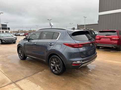 Used 2020 Kia Sportage S w/ S Sunroof Package FWD image 2
