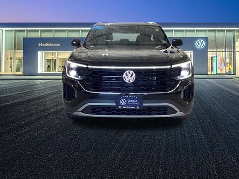 Certified 2024 Volkswagen Atlas Cross Sport SE AWD/4WD image 6
