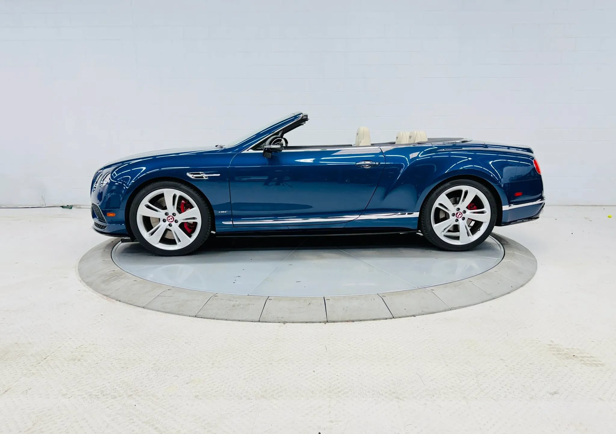Used 2016 Bentley Continental GT V8 S AWD/4WD image 1