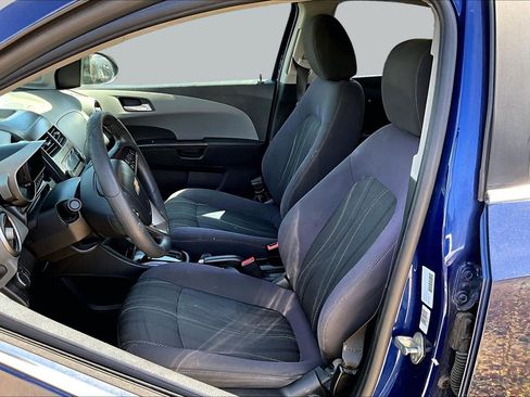 Used 2014 Chevrolet Sonic LT FWD image 5