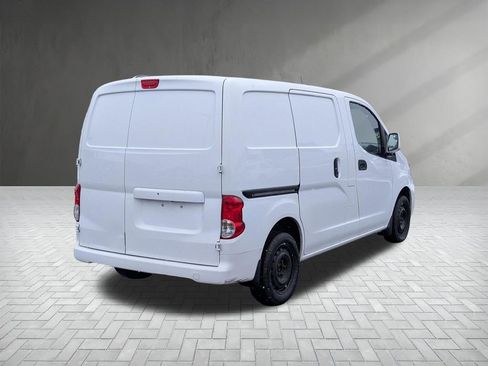 Used 2020 Nissan NV200 SV image 8