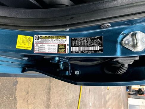 Used 2025 Toyota Camry LE FWD image 34