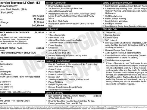 Used 2023 Chevrolet Traverse LT image 2