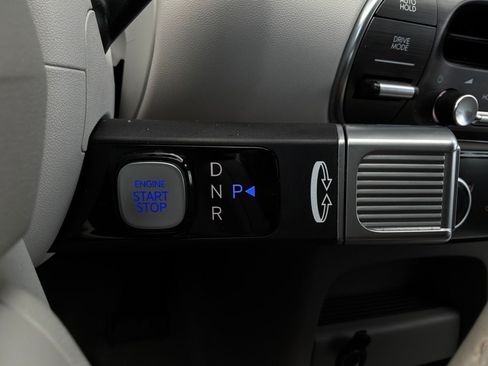 Used 2026 Hyundai Palisade SEL FWD image 50
